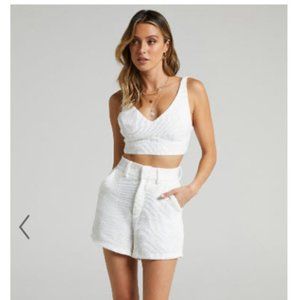 MELBOURNE TWILL TWO PIECE SHORT SET IN WHITE Size 6